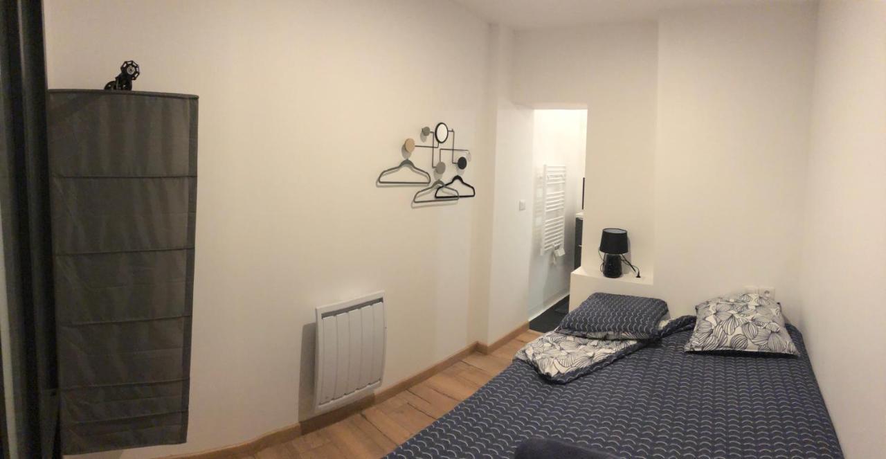 Ferienwohnung L'Atelier Des Federes Amiens Exterior foto